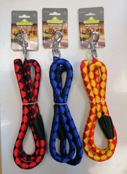Pets That Play Nylon Dog Lead with Hook - Assorted Colours - 15mm x 1200mm