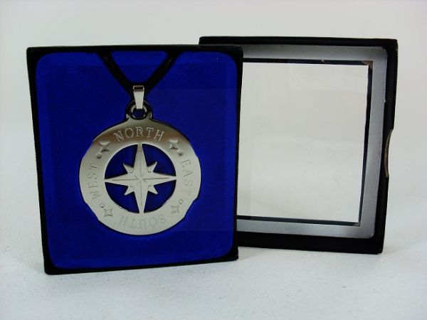 NECKLACE  WITH COMPASS PENDANT CHARM
