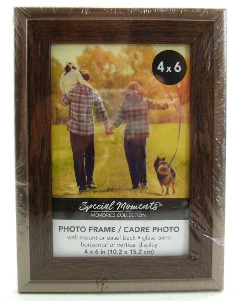 WOODEN PHOTO FRAME - 4" x 6"