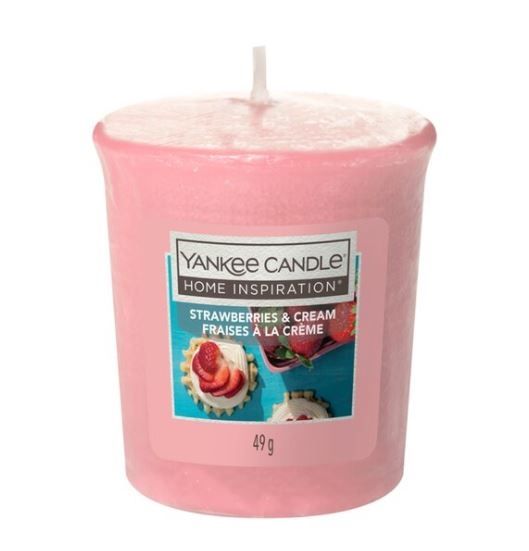 Yankee Candle - Samplers Votive Scented Candle - Strawberries & Cream - 50g 