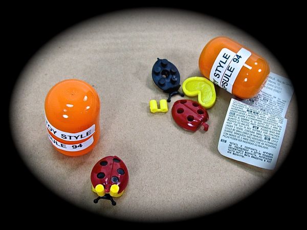 KINDER SURPRISE TOY EGG LADYBIRD