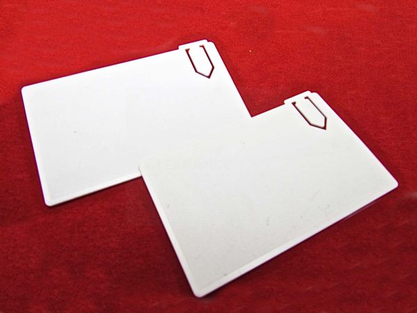 MINI PLASTIC PAPER CLIP - WHITE