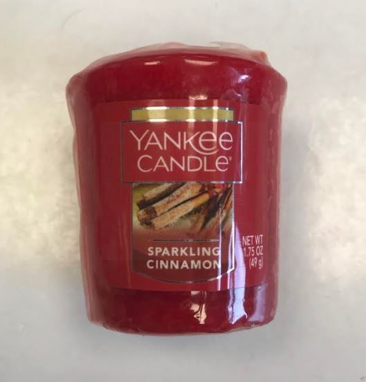 Yankee Candle - Samplers Votive Scented Candle - Sparkling Cinnamon - 50g 