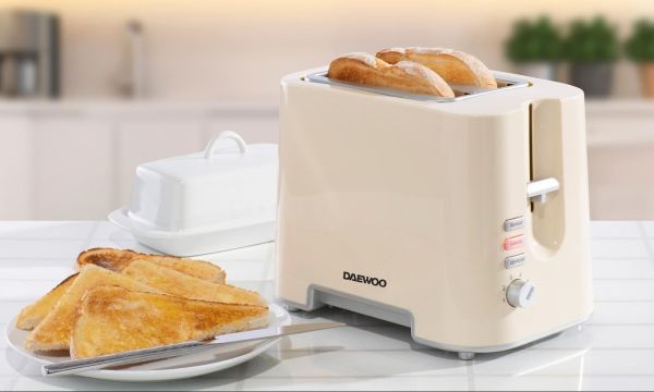 Daewoo 2 Slice Plastic Toaster - Cream - 870W - 28 x 17 x 19cm