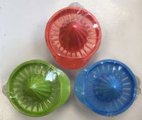 Asude Plastic Lemon Squeezer - Assorted Colours - 300ml