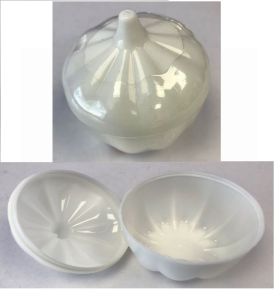 Unistyle Plastic Garlic Shape Container With Lid - 7.5Cm Diameter