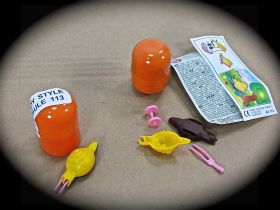 KINDER SURPRISE TOY EGG SNAIL